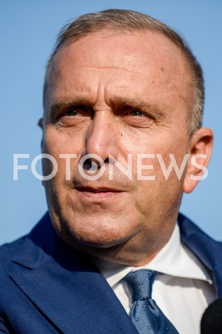  17.10.2018 GDANSK<br />KONFERENCJA PRASOWA PLATFORMY OBYWATELSKIEJ POD SIEDZIBA LOTOSU W GDANSKU<br />N/Z GRZEGORZ SCHETYNA PORTRET<br /> 