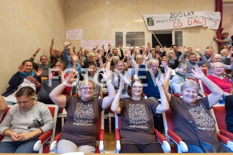  18.10.2018 WARSZAWA<br />PODSUMOWANIE KAMPANII WYBORCZEJ JANA SPIEWAKA POSIEDZENIE RADY WARSZAWY<br />N/Z UCZESTNICY WYDARZENIA OSOBY GLUCHONIEME INSTYTUT GLUCHONIEMYCH<br /> 