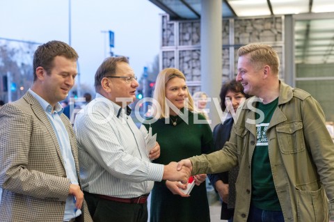  18.10.2018 WARSZAWA<br />PODSUMOWANIE KAMPANII WYBORCZEJ JAKUBA STEFANIAKA<br />N/Z JAKUB STEFANIAK RYSZARD KALISZ DOMINIKA KALISZ REMIGIUSZ LESIUK MARIA DUDZIK<br /> 