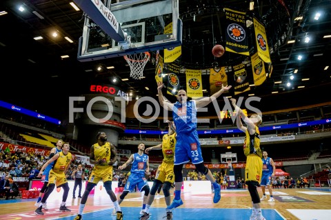  20.10.2018 GDANSK<br />
KOSZYKOWKA - ENERGA BASKET LIGA SEZON 2018/2019<br />
MECZ TREFL SOPOT - ANWIL WLOCLAWEK<br />
N/Z VERNON TAYLOR GRZEGORZ KULKA SZYMON SZEWCZYK LUKASZ KOLENDA<br />
 