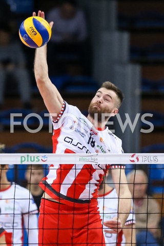  22.10.2018 RZESZOW<br />
SIATKOWKA PLUSLIGA 2018/2019 MEN VOLLEYBALL POLAND POLISH PLUS LIGA LEAGUE SEASON 2018/2019<br />
MECZ ASSECO RESOVIA RZESZOW - GKS KATOWICE <br />
N/Z DAWID DRYJA SYLWETKA ATAK <br />
 