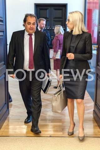  23.10.2018 WARSZAWA<br />KANCELARIA PREZESA RADY MINISTROW<br />POSIEDZENIE RADY MINISTROW RZADU<br />N/Z MAREK GROBARCZYK TERESA CZERWINSKA<br /> 