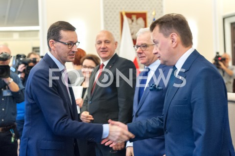  23.10.2018 WARSZAWA<br />KANCELARIA PREZESA RADY MINISTROW<br />POSIEDZENIE RADY MINISTROW RZADU<br />N/Z PREMIER MATEUSZ MORAWIECKI MARIUSZ BLASZCZAK<br /> 