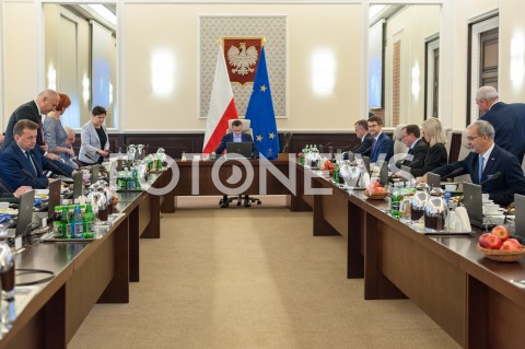  23.10.2018 WARSZAWA<br />KANCELARIA PREZESA RADY MINISTROW<br />POSIEDZENIE RADY MINISTROW RZADU<br />N/Z PREMIER MATEUSZ MORAWIECKI SALA OBRAD WIDOK VIEW<br /> 