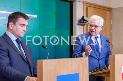  23.10.2018 WARSZAWA<br />KONFERENCJA MINISTROW SPRAW ZAGRANICZNYCH POLSKI I UKRAINY<br />N/Z JACEK CZAPUTOWICZ PAWLO KLIMKIN<br /> 