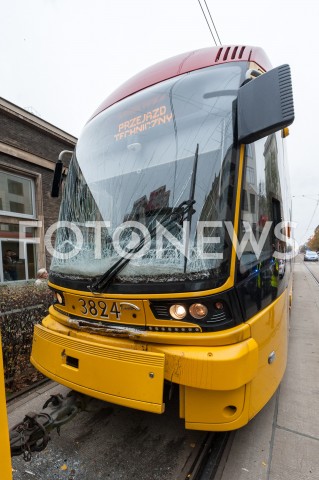  23.10.2018 WARSZAWA<br />ZDERZENIE TRAMWAJOW<br />N/Z USZKODZONY TRAMWAJ Z ROZBITA SZYBA PRZEJAZD TECHNICZNY<br /> 