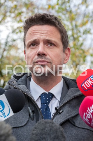  24.10.2018 WARSZAWA<br />KONFERENCJA PREZYDENTA ELEKTA RAFALA TRZASKOWSKIEGO NA BRODNIE<br />N/Z RAFAL TRZASKOWSKI<br /> 