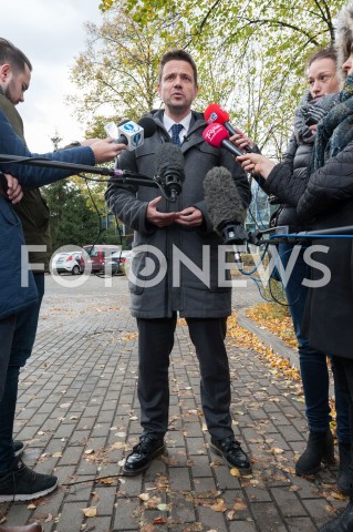  24.10.2018 WARSZAWA<br />KONFERENCJA PREZYDENTA ELEKTA RAFALA TRZASKOWSKIEGO NA BRODNIE<br />N/Z RAFAL TRZASKOWSKI<br /> 