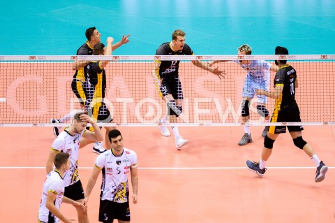  24.10.2018 GDANSK<br />
SIATKOWKA - FINAL SUPERPUCHARU POLSKI 2018<br />
MECZ TREFL GDANSK - PGE SKRA BELCHATOW<br />
N/Z PGE SKRA BELCHATOW RADOSC EMOCJE MARIUSZ WLAZLY ARTUR SZALPUK KACPER PIECHOCKI<br />
 