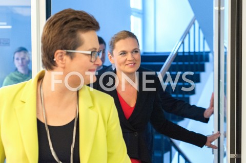  25.10.2018 WARSZAWA<br />KONFERENCJA KOALICJI OBYWATELSKIEJ NA TEMAT WYBOROW<br />N/Z KATARZYNA LUBNAUER BARBARA NOWACKA<br /> 