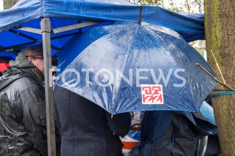  25.10.2018 WARSZAWA<br />KOLEJNY DZIEN STRAJKU PILOTOW I PERSONELU POKLADOWEGO POLSKICH LINII LOTNICZYCH LOT<br />N/Z UCZESTNICY WYDARZENIA MANIFESTANCI OPZZ<br /> 