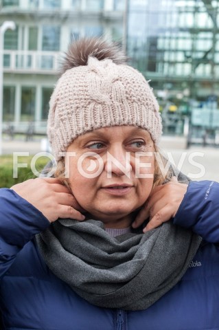  26.10.2018 WARSZAWA<br />DZIEWIATY DZIEN STRAJKU PRACOWNIKOW PLL LOT<br />N/Z MONIKA ZELAZIK PRZEWODNICZACA ZWIAZKU ZAWODOWEGO PERSONELU POKLADOWEGO I LOTNICZEGO<br /> 