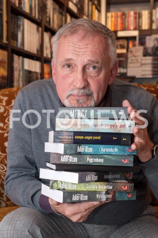  26.10.2018 WARSZAWA<br />PISARZ JUSSI ADLER OLSEN W KSIEGARNI KOREKTY<br />N/Z JUSSI ADLER OLSEN<br /> 