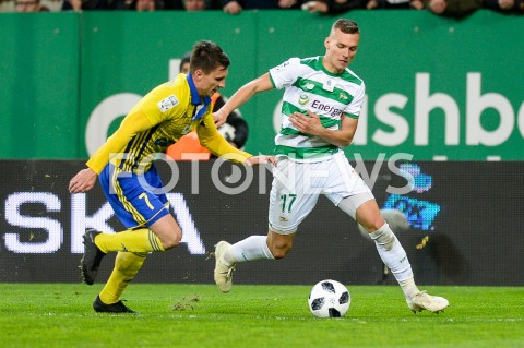  27.10.2018 GDANSK<br />
PILKA NOZNA - EKSTRAKLASA SEZON 2018/2019<br />
MECZ LECHIA GDANSK - ARKA GDYNIA<br />
N/Z MACIEJ JANKOWSKI LUKAS HARASLIN<br />
 