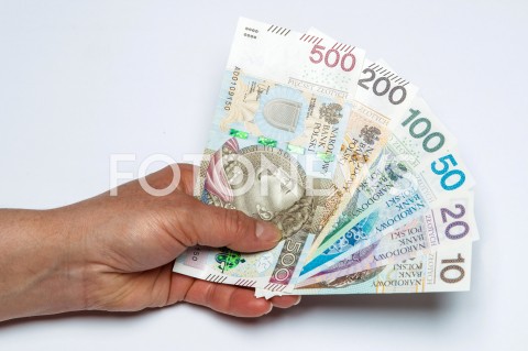  29.10.2018 RZESZOW<br />ZDJECIE ILUSTRACYJNE<br />PIENIADZE<br />N/Z BANKNOTY PIENIADZE<br /> 