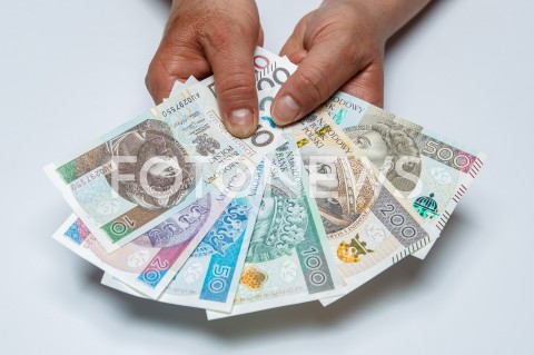  29.10.2018 RZESZOW<br />ZDJECIE ILUSTRACYJNE<br />PIENIADZE<br />N/Z BANKNOTY PIENIADZE<br /> 