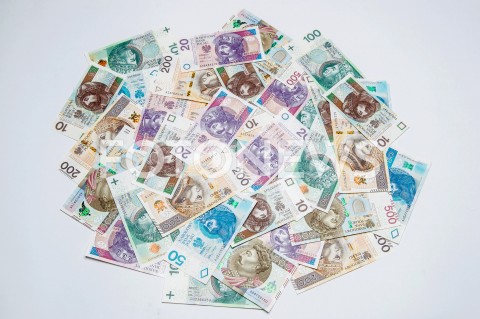  29.10.2018 RZESZOW<br />ZDJECIE ILUSTRACYJNE<br />PIENIADZE<br />N/Z BANKNOTY PIENIADZE<br /> 