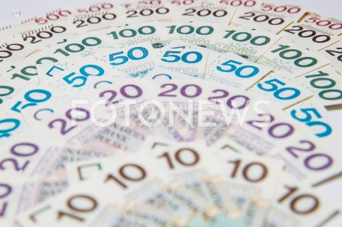  29.10.2018 RZESZOW<br />ZDJECIE ILUSTRACYJNE<br />PIENIADZE<br />N/Z BANKNOTY PIENIADZE<br /> 