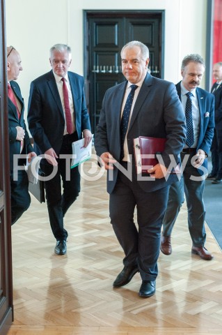  30.10.2018 WARSZAWA<br />KANCELARIA PREZESA RADY MINISTROW<br />POSIEDZENIE RADY MINISTROW<br />N/Z JACEK SUSKI JOACHIM BRUDZINSKI JAROSLAW GOWIN WALDEMAR PARUCH<br /> 