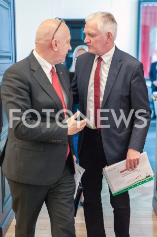  30.10.2018 WARSZAWA<br />KANCELARIA PREZESA RADY MINISTROW<br />POSIEDZENIE RADY MINISTROW<br />N/Z JAROSLAW GOWIN JOACHIM BRUDZINSKI<br /> 