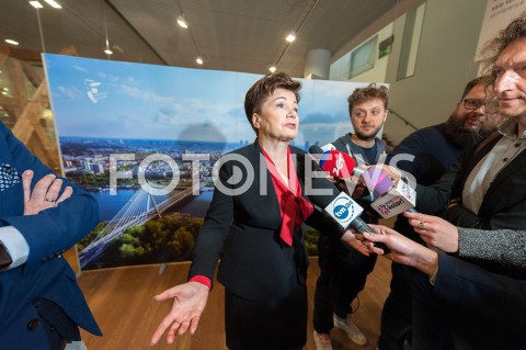  30.10.2018 WARSZAWA<br />PODSUMOWANIE TRZECH KADENCJI RZADOW HANNY GRONKIEWICZ WALTZ<br />N/Z HANNA GRONKIEWICZ WALTZ<br /> 