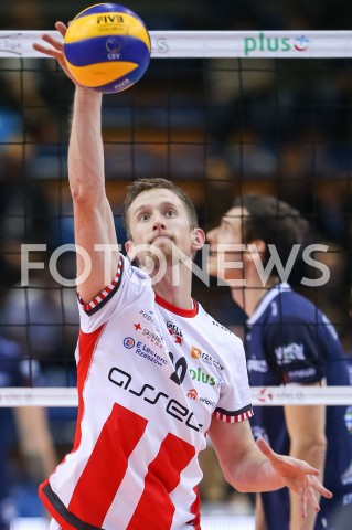  03.11.2018 RZESZOW <br />
SIATKOWKA PLUSLIGA 2018/2019 MEN VOLLEYBALL POLAND POLISH PLUS LIGA LEAGUE SEASON 2018/2019 <br />
MECZ ASSECO RESOVIA RZESZOW - MKS BEDZIN <br />
N/Z DAVID SMITH SYLWETKA <br />
 