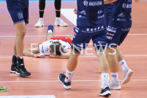  03.11.2018 RZESZOW <br />
SIATKOWKA PLUSLIGA 2018/2019 MEN VOLLEYBALL POLAND POLISH PLUS LIGA LEAGUE SEASON 2018/2019 <br />
MECZ ASSECO RESOVIA RZESZOW - MKS BEDZIN <br />
N/Z DAWID DRYJA SMUTEK PORAZKA PRZEGRANA EMOCJE <br />
 