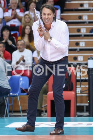  11.11.2018 RZESZOW <br />SIATKOWKA PLUS LIGA 2018/2019 MEN VOLLEYBALL POLAND POLISH PLUSLIGA LEAGUE SEASON 2018/2019 <br />MECZ ASSECO RESOVIA RZESZOW - ZAKSA KEDZIERZYN KOZLE<br />N/Z GHEORGHE GHEORGE CRETU - I TRENER ( HEAD COACH ) SYLWETKA <br /> 