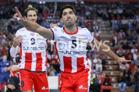  11.11.2018 RZESZOW <br />SIATKOWKA PLUS LIGA 2018/2019 MEN VOLLEYBALL POLAND POLISH PLUSLIGA LEAGUE SEASON 2018/2019 <br />MECZ ASSECO RESOVIA RZESZOW - ZAKSA KEDZIERZYN KOZLE<br />N/Z RAFAEL REDWITZ THIBAULT ROSSARD RADOSC EMOCJE <br /> 