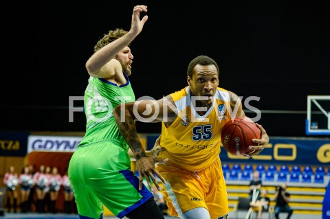  13.11.2018 GDYNIA<br />
KOSZYKOWKA - 7DAYS EURO CUP<br />
MECZ ARKA GDYNIA - TOFAS BURSA<br />
N/Z ROBERT UPSHAW<br />
 