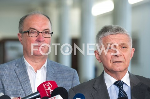  21.11.2018 WARSZAWA SEJM<br />POSIEDZENIE SEJMU<br />KONFERENCJA NA TEMAT NBP<br />N/Z WLODZIMIERZ CZARZASTY MAREK BELKA<br /> 