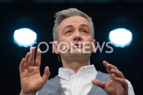  29.11.2018 WARSZAWA<br />BURZA MOZGOW Z ROBERTEM BIEDRONIEM<br />N/Z ROBERT BIEDRON<br /> 