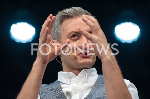  29.11.2018 WARSZAWA<br />BURZA MOZGOW Z ROBERTEM BIEDRONIEM<br />N/Z ROBERT BIEDRON<br /> 