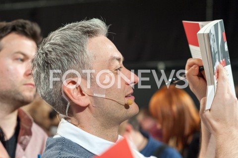  29.11.2018 WARSZAWA<br />BURZA MOZGOW Z ROBERTEM BIEDRONIEM<br />N/Z ROBERT BIEDRON<br /> 