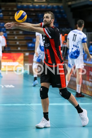  29.11.2018 RZESZOW<br />
SIATKOWKA MEZCZYZN<br />
KLUBOWE MISTRZOSTWA SWIATA 2018<br />
MENS CLUB VOLLEYBALL CHAMPIONSHIP POLAND 2018 <br />
MECZ ASSECO RESOVIA - TRENTINO VOLLEY <br />
N/Z MATEUSZ MIKA SYLWETKA <br />
 