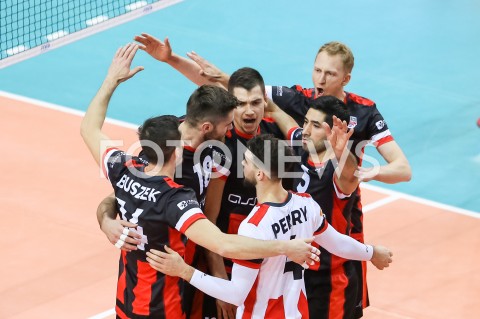  29.11.2018 RZESZOW<br />
SIATKOWKA MEZCZYZN<br />
KLUBOWE MISTRZOSTWA SWIATA 2018<br />
MENS CLUB VOLLEYBALL CHAMPIONSHIP POLAND 2018 <br />
MECZ ASSECO RESOVIA - TRENTINO VOLLEY <br />
N/Z JAKUB JAROSZ NICOLAS NIKOLAS SZERSZEN RAFAEL REDWITZ DAWID DRYJA LUKE PERRY RADOSC EMOCJE <br />
 