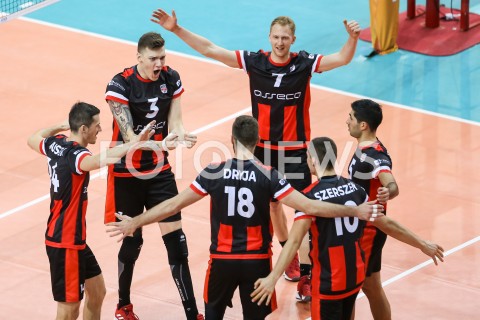  29.11.2018 RZESZOW<br />
SIATKOWKA MEZCZYZN<br />
KLUBOWE MISTRZOSTWA SWIATA 2018<br />
MENS CLUB VOLLEYBALL CHAMPIONSHIP POLAND 2018 <br />
MECZ ASSECO RESOVIA - TRENTINO VOLLEY <br />
N/Z JAKUB JAROSZ BARTLOMIEJ LEMANSKI RAFAL BUSZEK RAFAEL REDWITZ RADOSC EMOCJE <br />
 