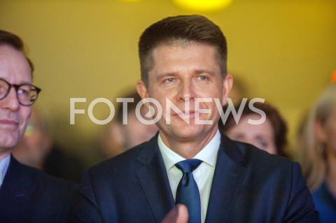  09.12.2018 WARSZAWA<br />KONWENCJA PARTII TERAZ!<br />N/Z RYSZARD PETRU<br /> 