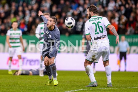  09.12.2018 GDANSK<br />
PILKA NOZNA - EKSTRAKLASA SEZON 2018/2019<br />
MECZ LECHIA GDANSK - LEGIA WARSZAWA<br />
N/Z CARLOS DANIEL LOPEZ HUESCA CARLITOS BLAZEJ AUGUSTYN<br />
 