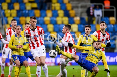  10.12.2018 GDYNIA<br />
PILKA NOZNA - EKSTRAKLASA SEZON 2018/2019<br />
MECZ ARKA GDYNIA - CRACOVIA<br />
N/Z OLEKSII DYTIATIEV NABIL AANKOUR<br />
 