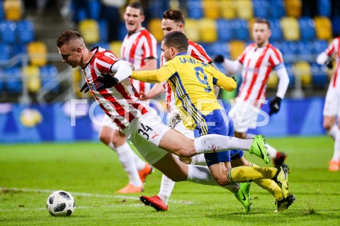  10.12.2018 GDYNIA<br />
PILKA NOZNA - EKSTRAKLASA SEZON 2018/2019<br />
MECZ ARKA GDYNIA - CRACOVIA<br />
N/Z OLEKSII DYTIATIEV NABIL AANKOUR<br />
 