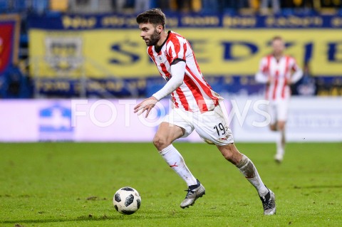  10.12.2018 GDYNIA<br />
PILKA NOZNA - EKSTRAKLASA SEZON 2018/2019<br />
MECZ ARKA GDYNIA - CRACOVIA<br />
N/Z JAVIER HERNANDEZ SYLWETKA<br />
 