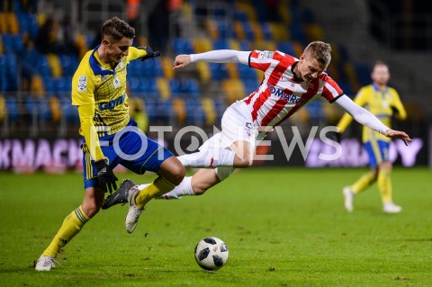  10.12.2018 GDYNIA<br />
PILKA NOZNA - EKSTRAKLASA SEZON 2018/2019<br />
MECZ ARKA GDYNIA - CRACOVIA<br />
N/Z DAMIAN ZBOZIEN FILIP PISZCZEK<br />
 