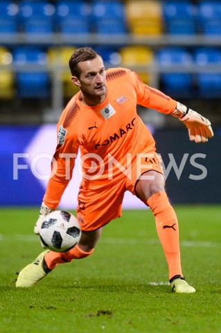  10.12.2018 GDYNIA<br />
PILKA NOZNA - EKSTRAKLASA SEZON 2018/2019<br />
MECZ ARKA GDYNIA - CRACOVIA<br />
N/Z MICHAL PESKOVIC SYLWETKA<br />
 