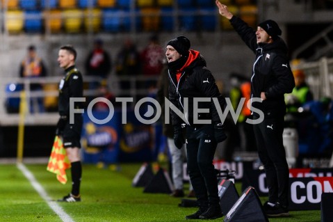  10.12.2018 GDYNIA<br />
PILKA NOZNA - EKSTRAKLASA SEZON 2018/2019<br />
MECZ ARKA GDYNIA - CRACOVIA<br />
N/Z MICHAL PROBIERZ SYLWETKA EMOCJE<br />
 