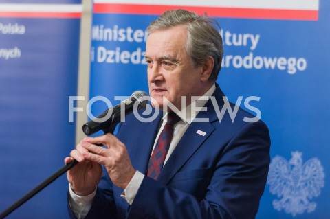  11.12.2018 WARSZAWA<br />PODPISANIE POROZUMIENIA O WSPOLPRACY W ZAKRESIE KULTURY POLSKIEJ ZA GRANICA<br />N/Z PIOTR GLINSKI<br /> 