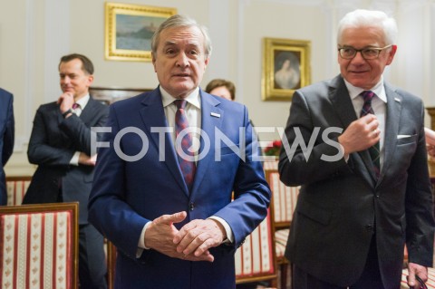  11.12.2018 WARSZAWA<br />PODPISANIE POROZUMIENIA O WSPOLPRACY W ZAKRESIE KULTURY POLSKIEJ ZA GRANICA<br />N/Z PIOTR GLINSKI JACEK CZAPUTOWICZ<br /> 