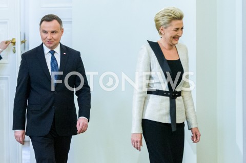  12.12.2018 WARSZAWA<br />WRECZENIE PRZEZ PREZYDENTA ZASLUZONYM DLA NIEPODLEGLEJ MEDALI STULECIA ODZYSKANEJ NIEPODLEGLOSCI<br />N/Z PREZYDENT RP ANDRZEJ DUDA AGATA KORNHAUSER DUDA<br /> 