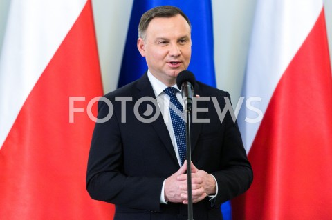  12.12.2018 WARSZAWA<br />WRECZENIE PRZEZ PREZYDENTA ZASLUZONYM DLA NIEPODLEGLEJ MEDALI STULECIA ODZYSKANEJ NIEPODLEGLOSCI<br />N/Z PREZYDENT RP ANDRZEJ DUDA <br /> 