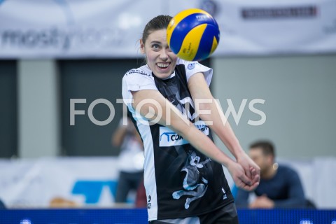  13.12.2018 LODZ SIATKOWKA ORLEN LIGA SEZON 2018/2019<br />
GROT BUDOWLANI LODZ - LKS COMMERCECON LODZ<br />
N/Z KLAUDIA GAJEWSKA SYLWETKA<br />
 